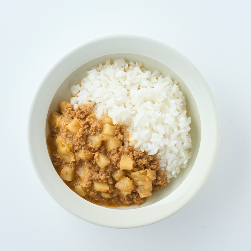 はじめてのカレー 豚肉と白ネギ和風仕立て 120g
