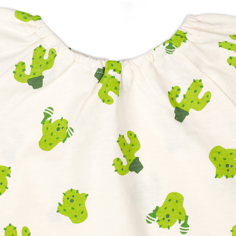 前後どちらでもOKTシャツ グリーン グリーン 60~70cm