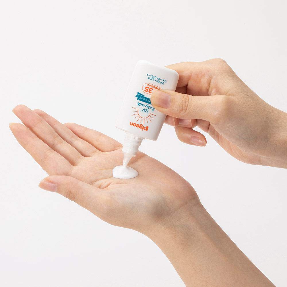 UVベビーミルク ウォータープルーフ SPF35 PA+++ 30g 0ヵ月~