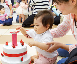 1歳のおたんじょうび会